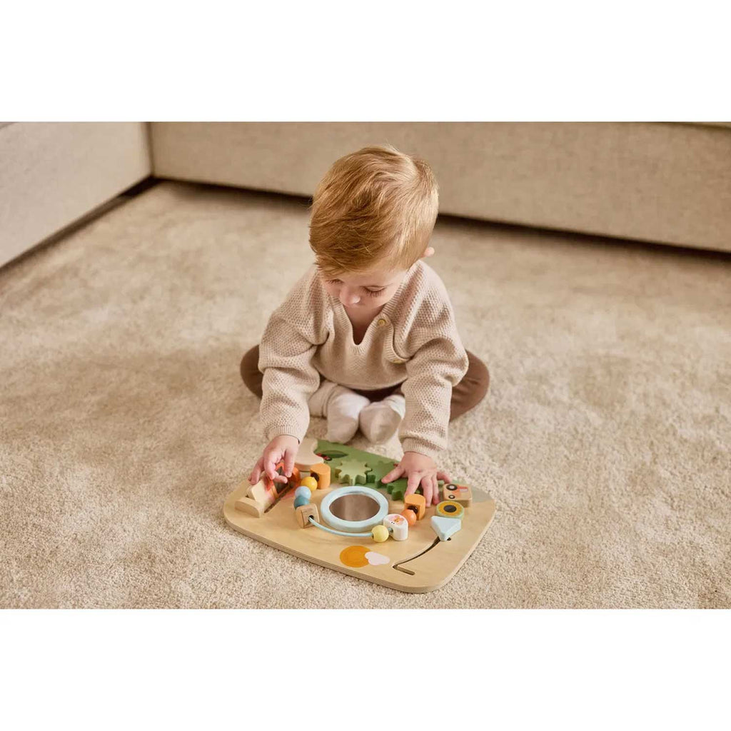 Tiny Love - Wooden Activity Board Farmers