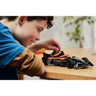 LEGO - NEOM McLaren Formula E Race Car 42169